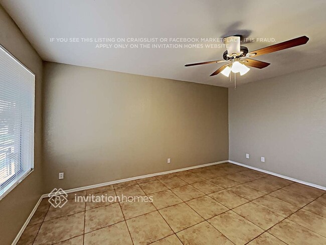 Foto del edificio - 700 E Quail Ave