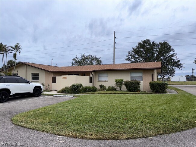 Building Photo - 6202 Principia Dr
