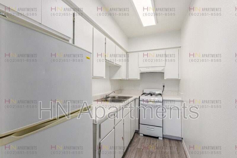 Foto del edificio - 8639 N 7th St