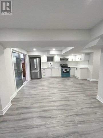 Building Photo - 18 Malthouse Cres