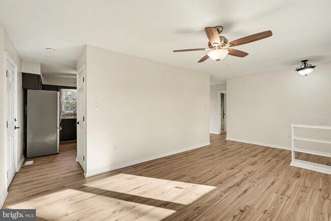 Foto del edificio - 14172 Rogers Ford Rd