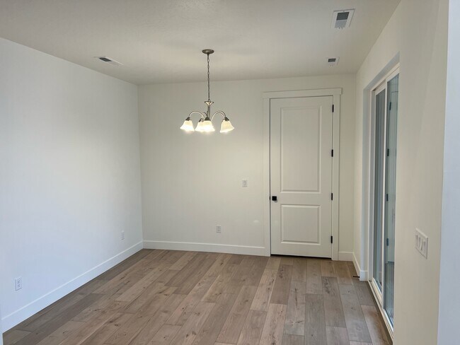 Foto del edificio - 5562 S Carnelian Pkwy