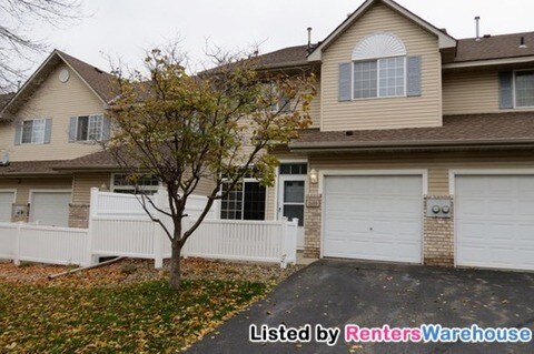 Primary Photo - 2689 Mallard Dr