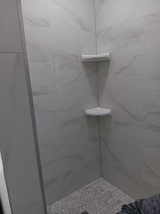 Photo - 1013 State St Apartment