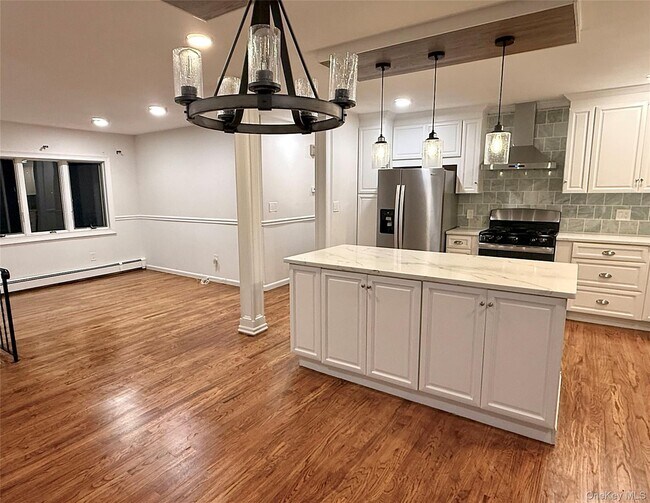 Foto del edificio - 1671 Claas Ave