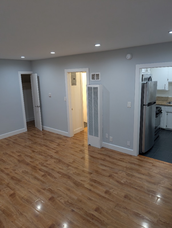 Foto del edificio - 7062 Lanewood Ave