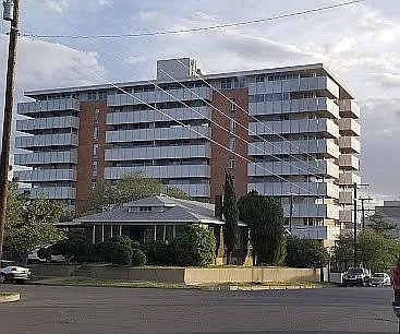 Foto del edificio - 1800 N Stanton St