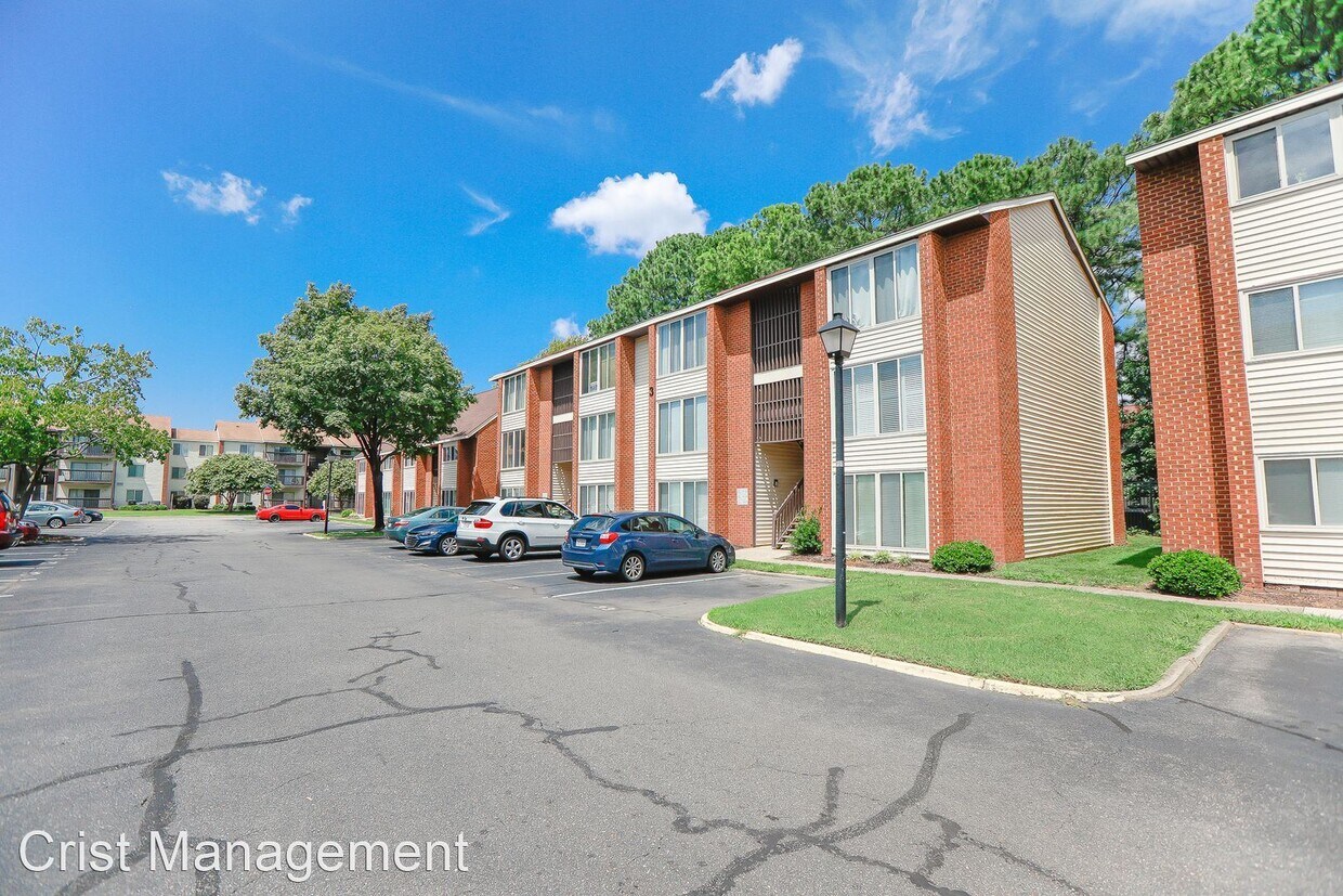 Primary Photo - 1 br, 1 bath House - 33 Pacific Dr.