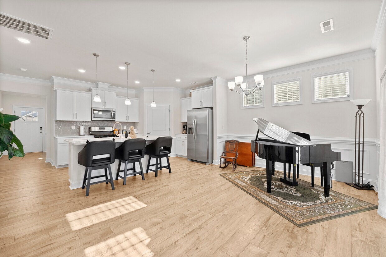 Foto principal - 758 Latrobe Dr