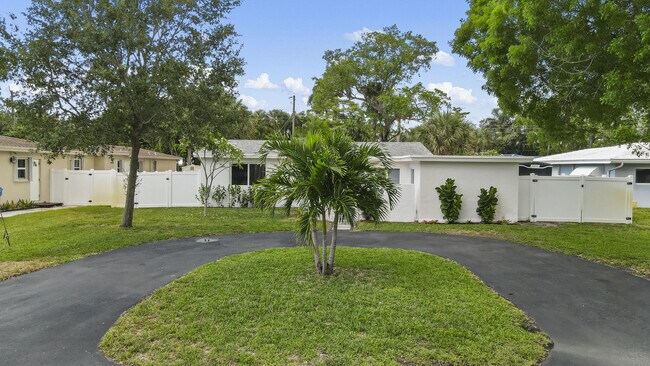 Building Photo - 500 NW 34th St