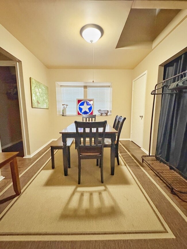 Foto del edificio - Fully Furnished 2/1