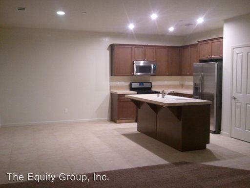 Building Photo - 6313 W Vine Ct