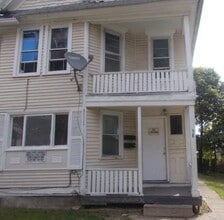 Building Photo - 58 Thorn St