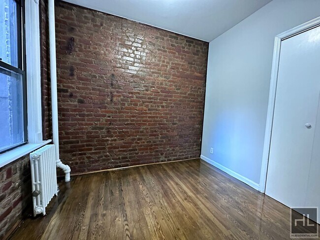 Building Photo - EAST 13 STREET