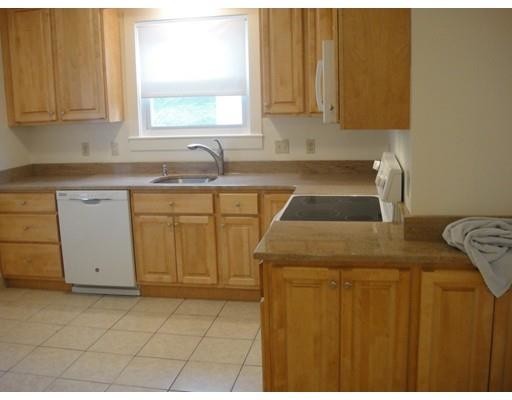 Building Photo - 78 Walnut St