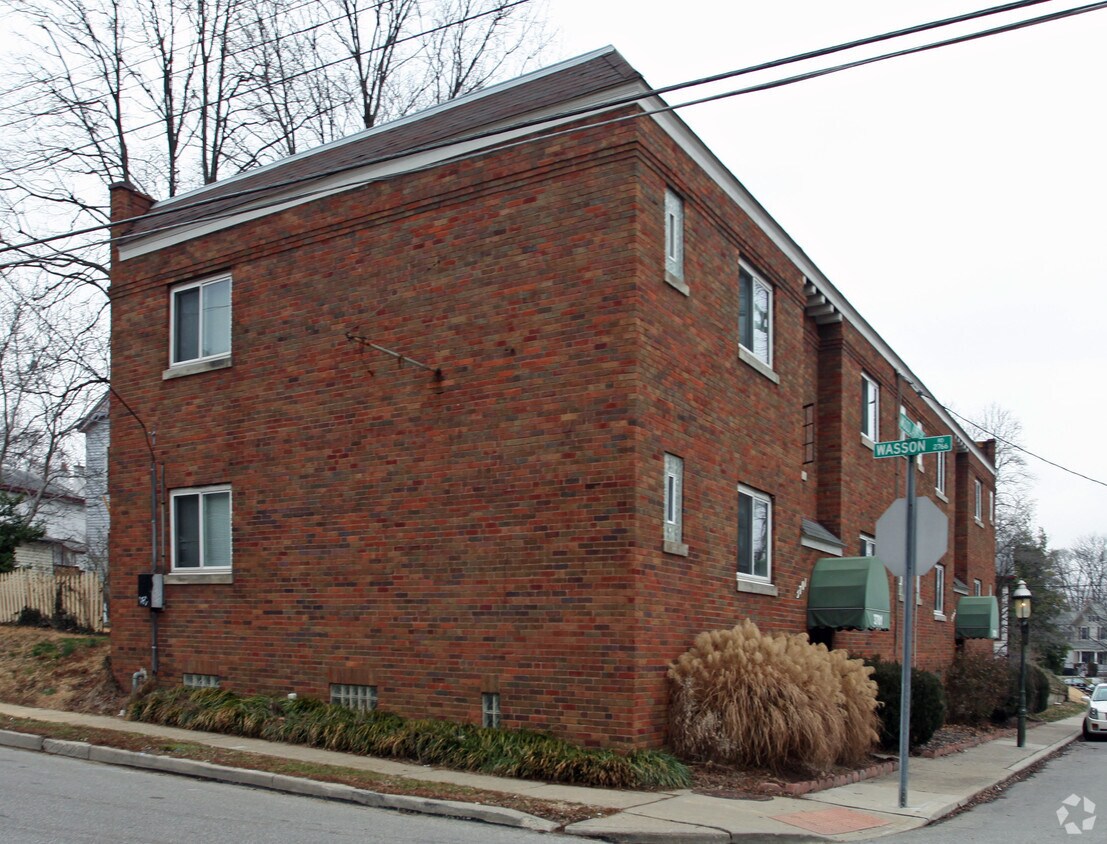 Building Photo - 3701-3703 Woodland Ave