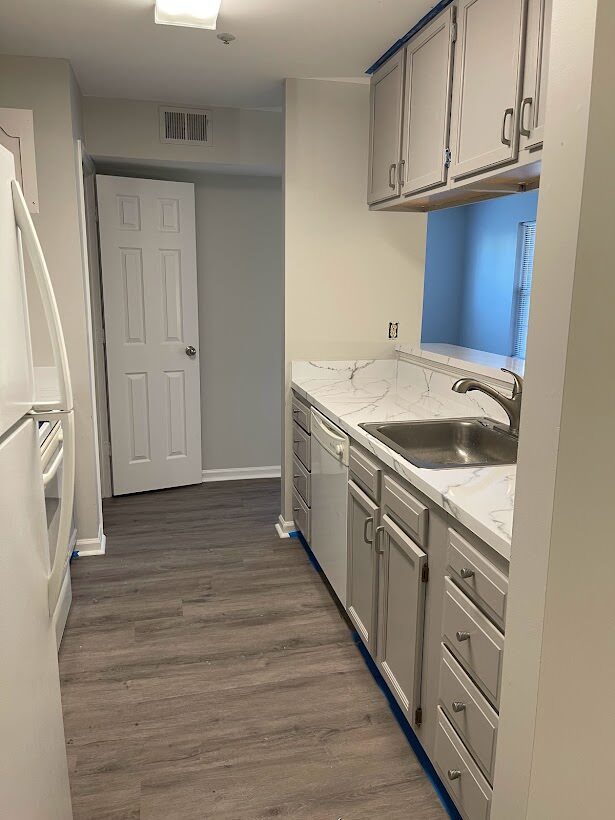 Kitchen - 9816 Lake Pointe Ct