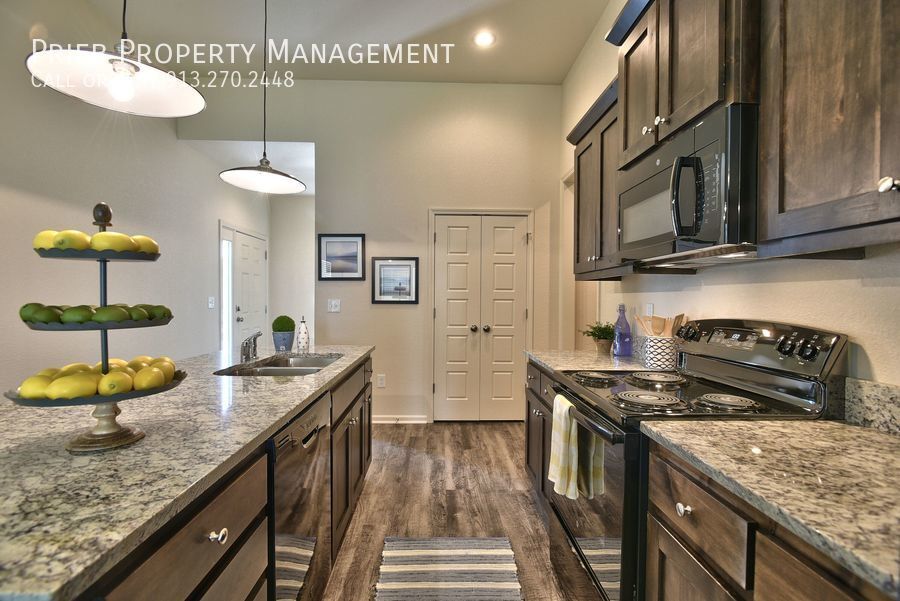 Foto principal - Reserve Ranch - Available April 15th