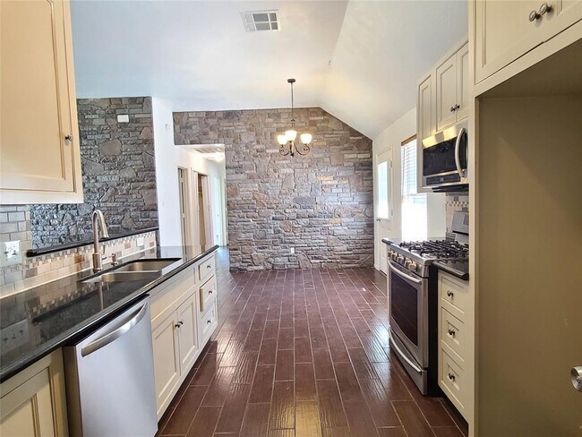 Foto del edificio - 8127 Country Wind Ct