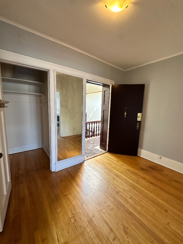 Foto del edificio - 1030 N Marshall St