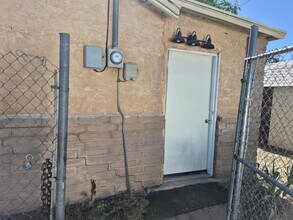 Building Photo - 1207 N Florida Ave