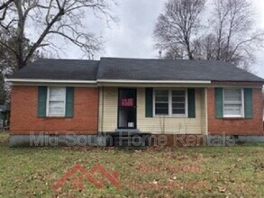 Building Photo - 4083 Grantham Rd