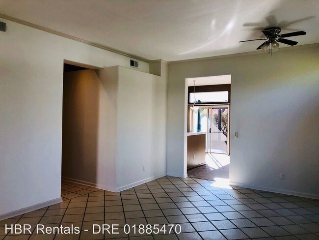 Foto del edificio - 4 br, 2 bath House - 1820 Tennis Lane