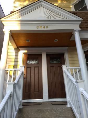 Primary Photo - 3843 N Bell Ave