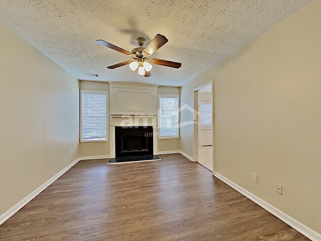 Building Photo - 2259 Ligney Creek Ln