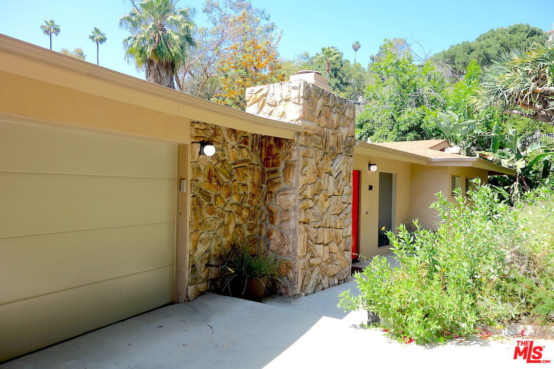 Foto principal - 702 Cavanagh Rd