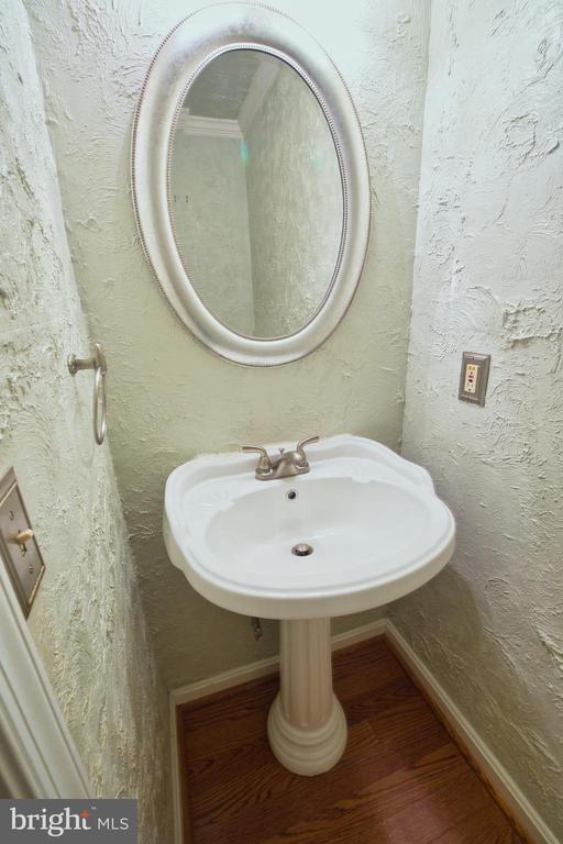 Building Photo - 3707 Elkhorn Cir