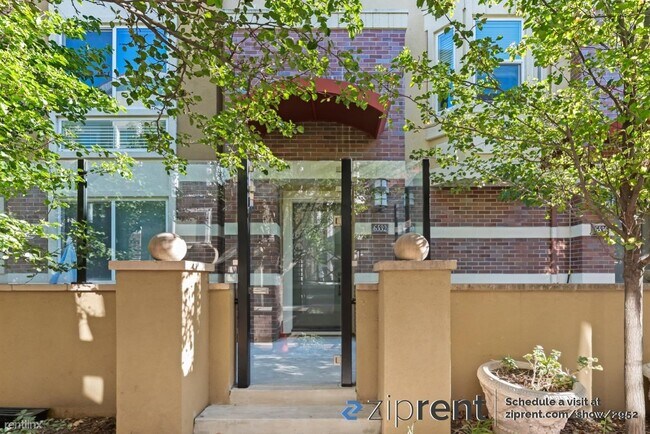 Building Photo - 4 br, 3.5 bath Townhome - 6532 Bantry Bay ...