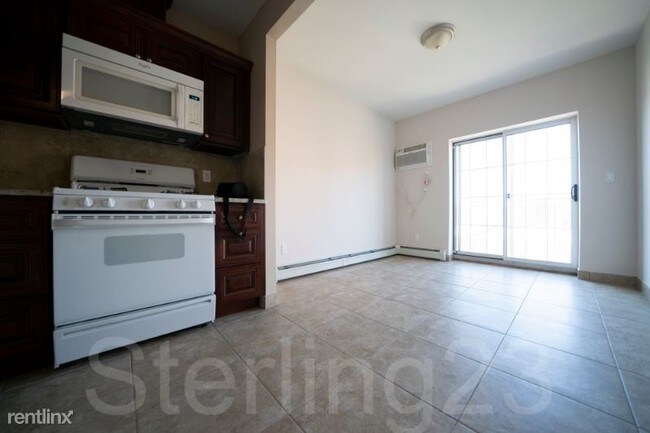 Building Photo - 31-56 37th St