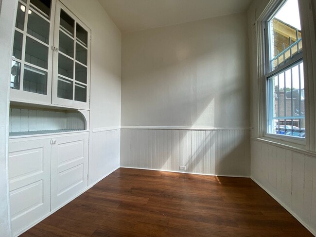 Photo - Amazing Two Bedroom in Oakland with a Back Porch - A Perfect Univ. of Pitt Location! Call Today! Apartment