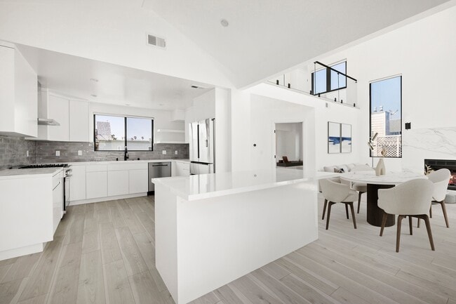 Foto del edificio - 2225 4th St