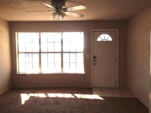 Building Photo - 3915 Forest Hill Cir