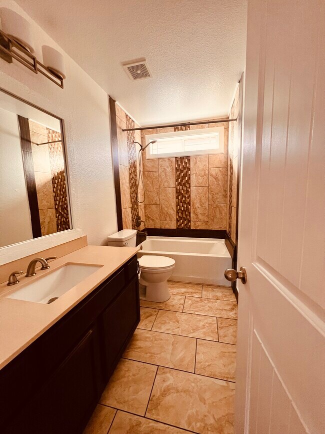 Building Photo - 2107 Bald Eagle Ct