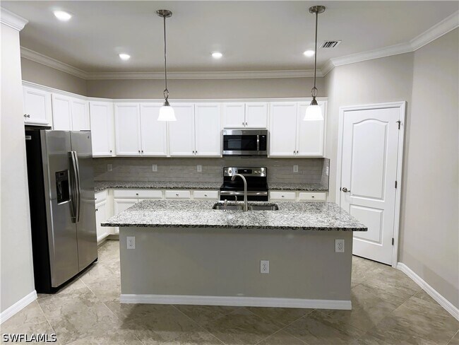 Foto del edificio - 9444 Glenforest Dr