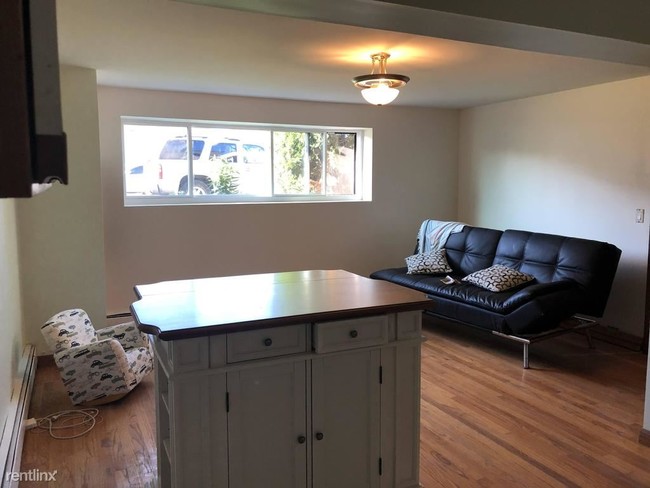 Foto del edificio - 6013 W Gunnison St