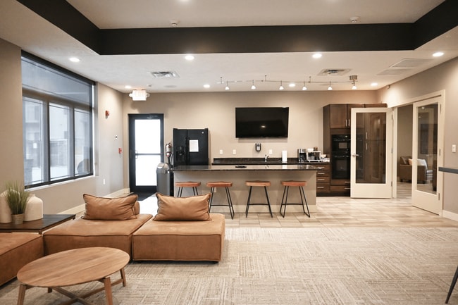 Building Photo - The Sterling Apartments At Kearney