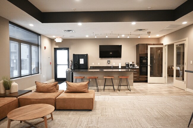 Foto del edificio - The Sterling Apartments At Kearney