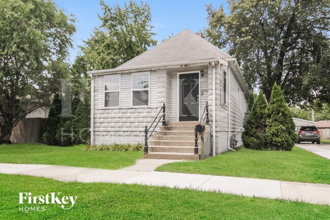 Foto del edificio - 14522 S Short St