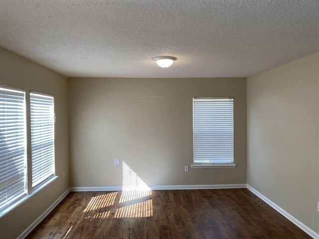 Building Photo - 11527 Spring Board Dr