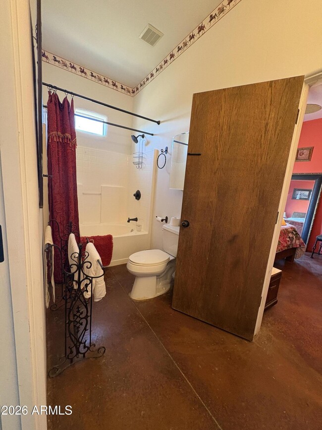 Building Photo - 14128 E Red Range Way