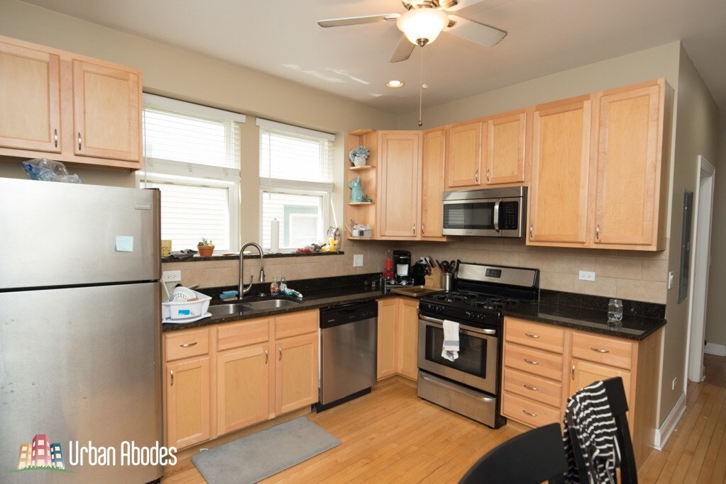 Foto principal - 3657 N Janssen Ave