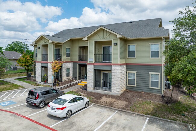 Foto del edificio - Stratton Oaks
