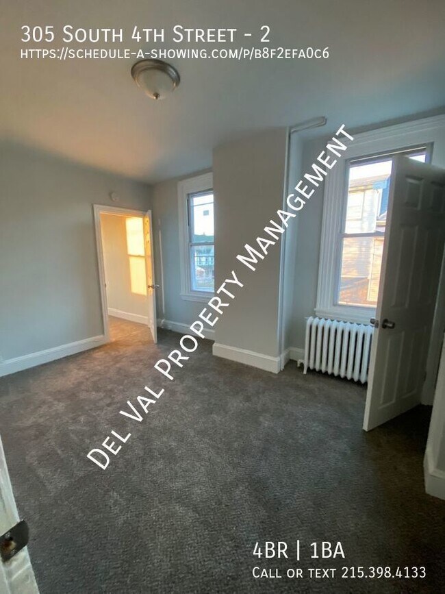 Foto del edificio - Renovated 2nd Floor 4-Bdrm Apartment for R...