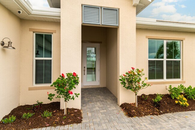 Foto del edificio - Exquisite 3-Bed 3.5-Bath Home in Prestigio...
