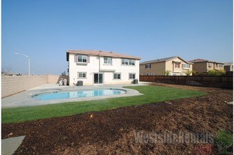 Primary Photo - 18305 Whitewater Way