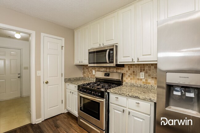 Building Photo - 125 River View Ct, Hampton, GA 30228